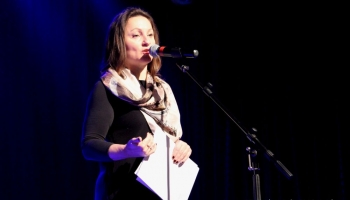 przemawiająca lucyna kowalczykowska