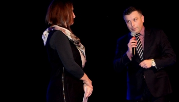 przemawiający wojciech kuryłło