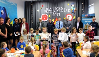 zdjęcieorganizatorów ze zwycięzcami
