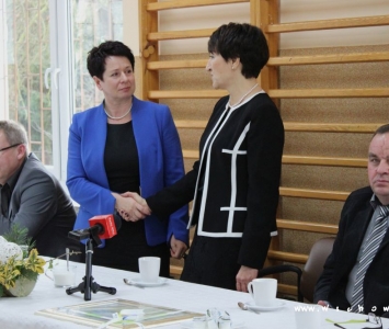 pani parszałek gratuluje pani burmistrz